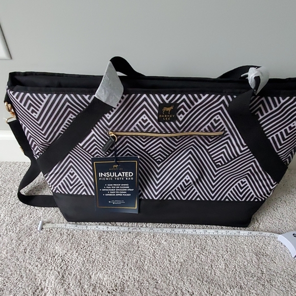 dabney lee insulated picnic tote